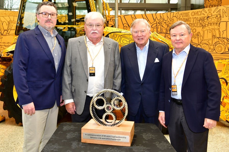 1749425656204372.jpg 1749425656204372.jpg